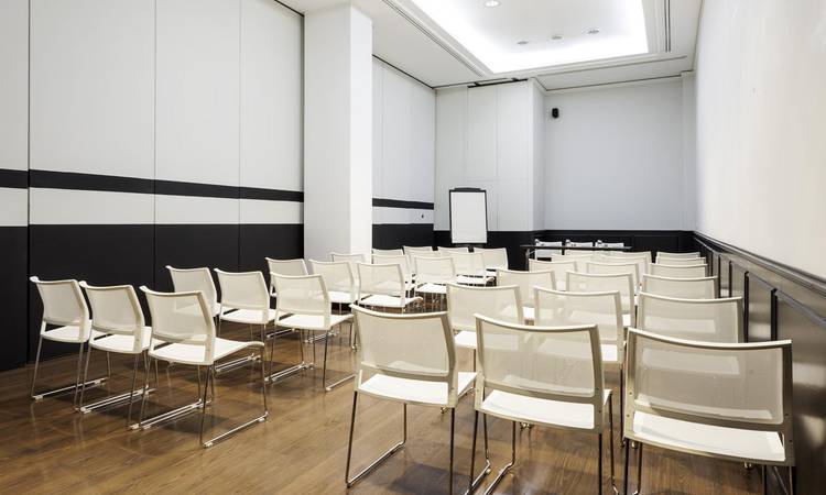 Aula Hotel ILUNION Suites Madrid Madrid Aula Hotel ILUNION Suites Madrid Madrid